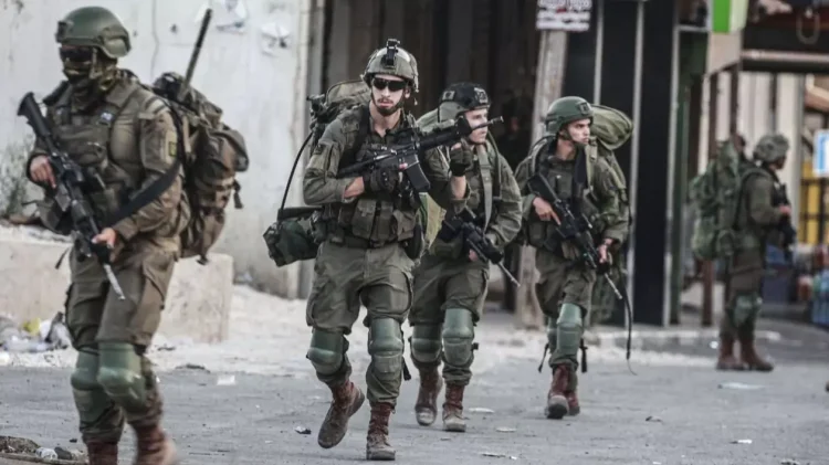 Netanyahu, somat de 130 de militari israelieni să încheie „acum” un acord de eliberare a ostaticilor