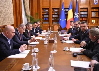 Apel disperat al oamenilor de afaceri către politicieni: „Dați țării un guvern responsabil/Nu aruncați economia în haos cum ați aruncat scena politică”