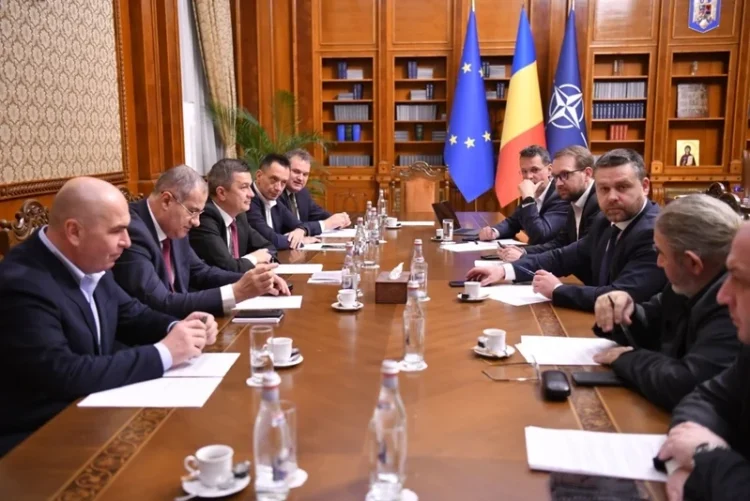 Apel disperat al oamenilor de afaceri către politicieni: „Dați țării un guvern responsabil/Nu aruncați economia în haos cum ați aruncat scena politică” Apel disperat al oamenilor de afaceri către politicieni: „Dați țării un guvern responsabil/Nu aruncați economia în haos cum ați aruncat scena politică”
