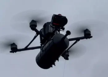 Dronele cu fibră optică schimbă tacticile de luptă în estul Ucrainei