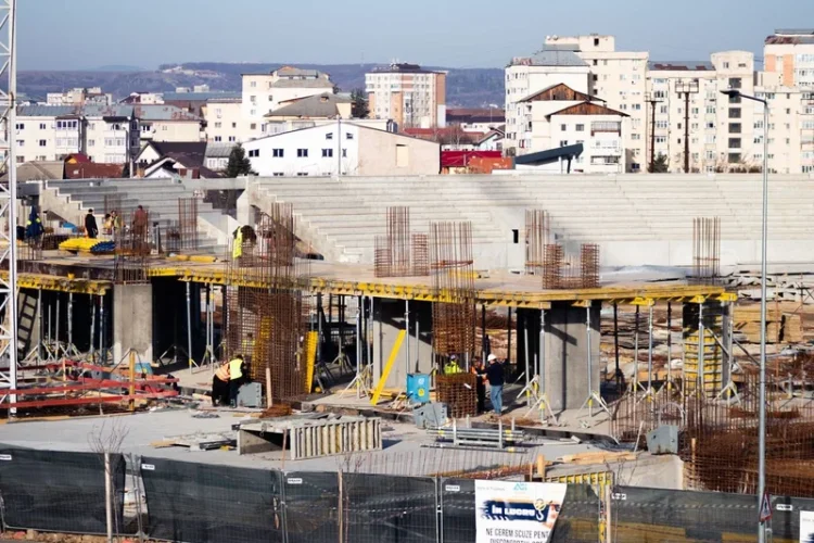 Al doilea stadion al orașului urmează să fie inaugurat în 2025, dar clubul este plin de datorii: „Situația e destul de grea, astea sunt posibilitățile”