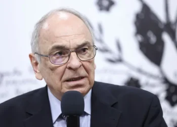 Gabriel Liiceanu, despre Academia Română, care l-a respins pe Mircea Cărtărescu: „N-ar fi mai bine să desființăm întâi această adunătură incertă iscată din volbura istoriei?”