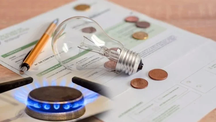 Facturile la energie ale românilor de la 1 aprilie. Cât plătești după eliminarea plafonării tarifelor