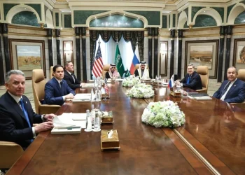 Rusia pune condiții dure în negocierile de pace de la Riad. „Fără trupe de pace în Ucraina!”