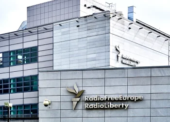 Radio Europa Liberă a dat în judecată Administrația Trump după tăierile de buget anunțate de președintele american