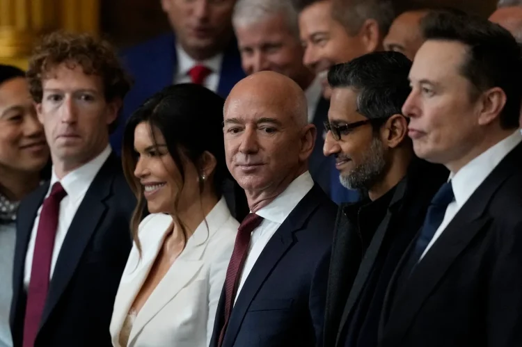 Cât au pierdut marii miliardari ai planetei în doar 24 de ore, după ce Trump a anunțat noile taxe vamale