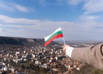 Anunț important pentru românii care își petrec vacanța în Bulgaria: Se modifică taxele de drum