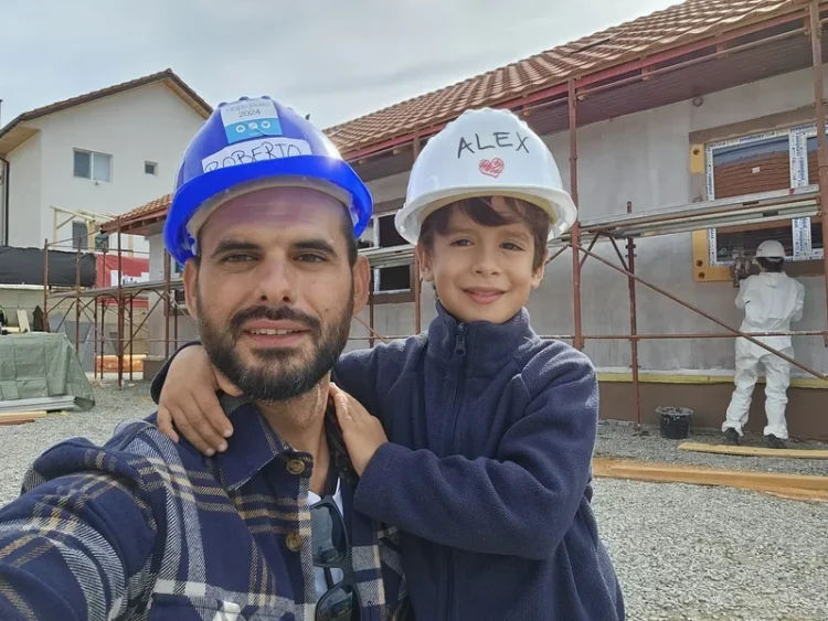 A coborât până în locul unde nu mai vezi nicio ieșire. A vrut să dispară din tot. Astăzi, Roberto Pătrășcoiu construiește, cărămidă cu cărămidă, case pentru cei care nu le au
