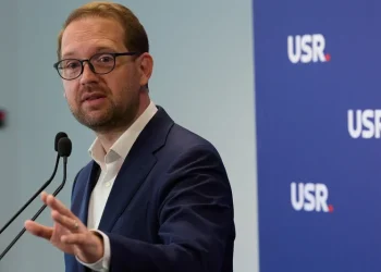 Dominic Fritz îi răspunde lui Grindeanu, care vrea scoaterea USR de la guvernare: „PSD să se obișnuiască cu gândul că nu vor mai putea decide singuri”