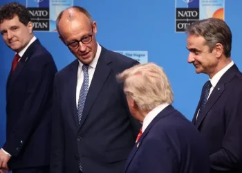 Merz: Europa nu își majorează investițiile în apărare pentru a face o favoare lui Trump, ci pentru a contracara Rusia, care amenință “ordinea politică” europeană Merz: Europa nu își majorează investițiile în apărare pentru a face o favoare lui Trump, ci pentru a contracara Rusia, care amenință “ordinea politică” europeană