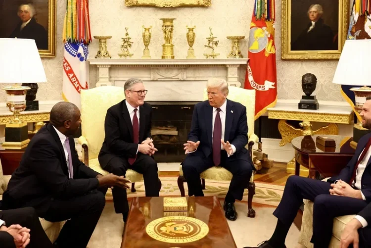 O curte de apel din SUA permite administrației Trump să refuze accesul jurnaliștilor de la Associated Press la Casa Albă și în avionul prezidențial