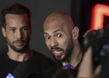 Tristan Tate, anchetat pentru acuzații de implicare în alegerile din România. Când sunt programate audierile