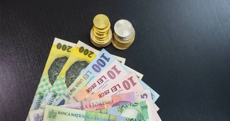 Guvernul va începe să reducă deficitul abia la finalul lui iulie: „Am ajuns la consens pe TVA”