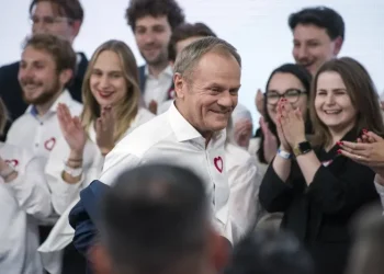 Alegeri Polonia: Șoc în tabăra aflată la putere. Donald Tusk e așteptat să mute decisiv pentru coaliția sa
