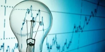 Facturi mai mici cu 20% la energie de la 1 iulie pentru unii români. Anunțul ministrului Burduja