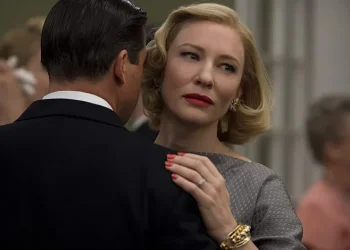 Falșii prieteni îți pot influența negativ relația de cuplu. La ce semnale de alarmă trebuie să fii atentă