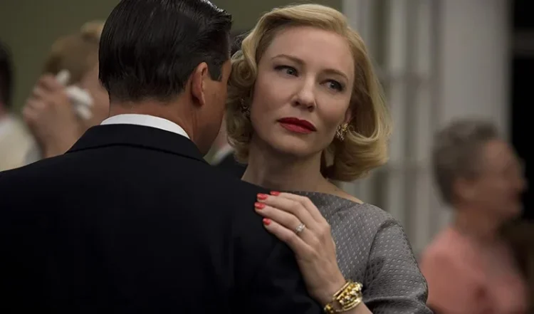 Falșii prieteni îți pot influența negativ relația de cuplu. La ce semnale de alarmă trebuie să fii atentă