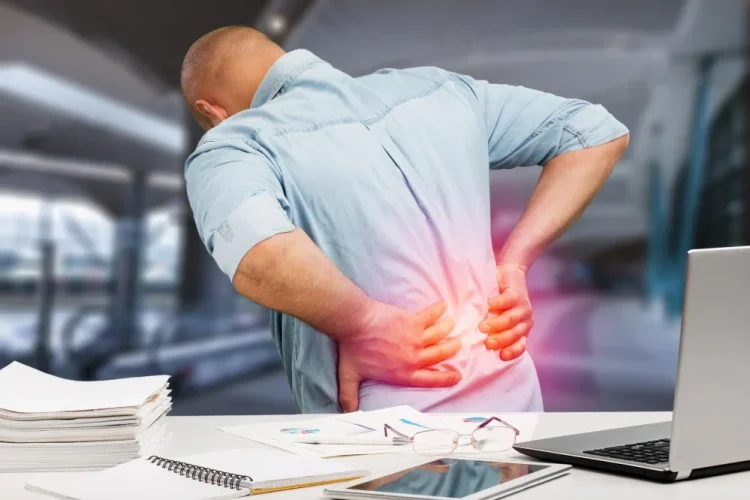 Durerile de spate: cand e simpla contractura si cand e hernie de disc