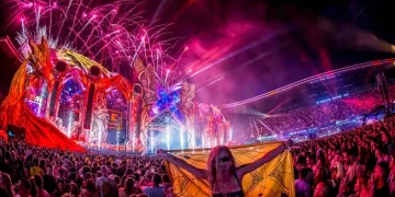 Post Malone a cântat în fața unui stadion neîncăpător la UNTOLD