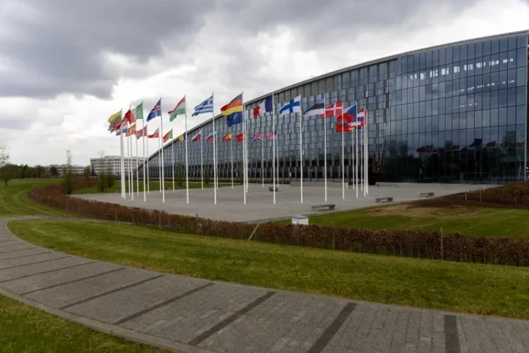 NATO analizează dacă dronele ruseşti au intrat intenţionat în spaţiul aliat al Poloniei şi României