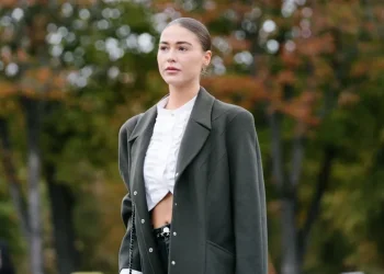 15 obiceiuri care ne îmbătrânesc prematur