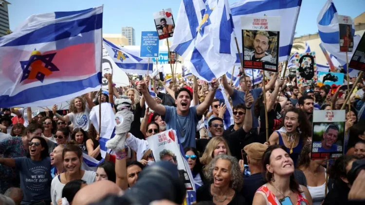 Toți ostaticii eliberați, Donald Trump aplaudat în parlamentul israelian