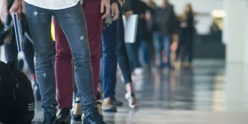 Rata șomajului a crescut în noiembrie. Câți români mai primesc indemnizație