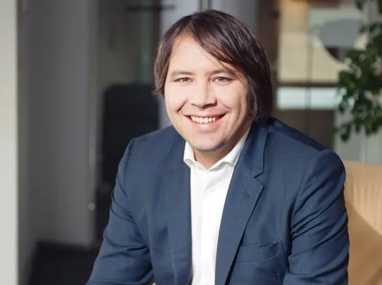 Șeful Orange anunță investiții mari în România. Julien Duccaroz, CEO Orange: Dezvoltăm rețeaua cu buget de peste 200 de milioane de euro anul acesta