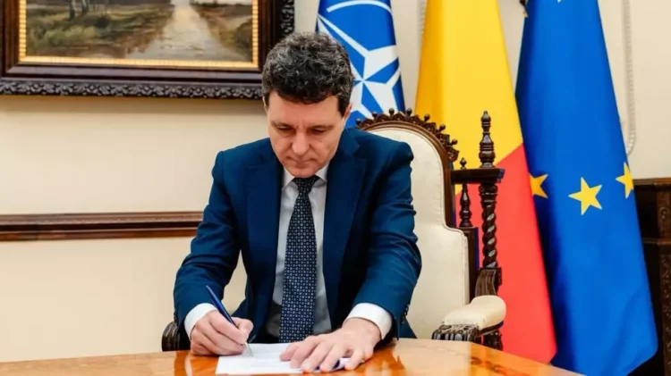 Nicușor Dan a promulgat legea privind pensiile magistraților la două luni după ce Guvernul Bolojan și-a asumat răspunderea și după amânările de la CCR