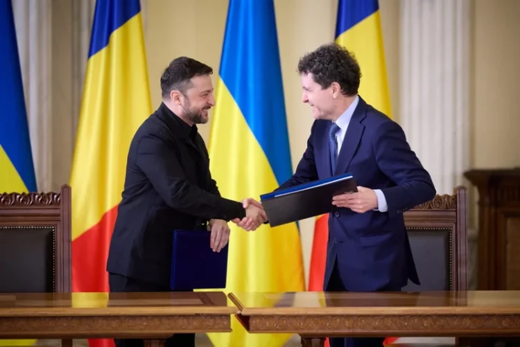 În Ucraina, Ziua Limbii Române va fi sărbătorită anual la 31 august. Zelenski a semnat decretul la București În Ucraina, Ziua Limbii Române va fi sărbătorită anual la 31 august. Zelenski a semnat decretul la București