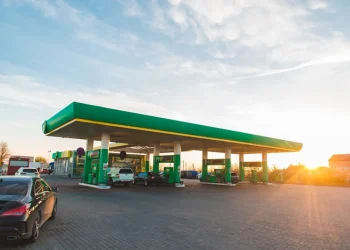 Analiză: Cât costă un plin de benzină comparat cu un plin de motorină sau GPL Analiză: Cât costă un plin de benzină comparat cu un plin de motorină sau GPL