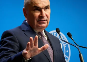 Ilie Bolojan, prima reacție după anunțul moțiunii comune PSD-AUR: „Asistăm la o nouă coaliție”. Ce spune despre relația cu PSD și Nicușor Dan