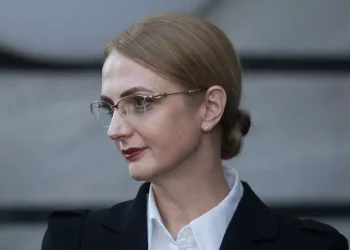 Lia Savonea, acuzată că l-a scăpat de 7 ani de închisoare pe un interlop din Chiajna în timp ce făcea afaceri imobiliare cu familia lui