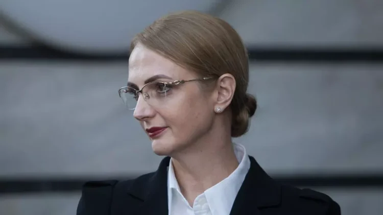 Lia Savonea, acuzată că l-a scăpat de 7 ani de închisoare pe un interlop din Chiajna în timp ce făcea afaceri imobiliare cu familia lui