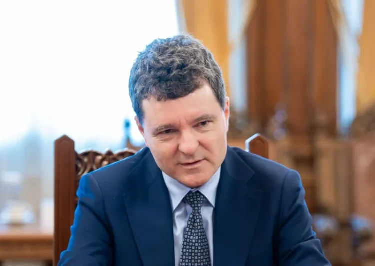 Lege femicid. Anunţ oficial – Nicușor Dan a promulgat legea