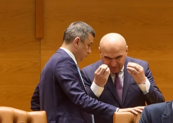 Un stat pe avarie: reforme promise, coaliții fragile și un vot care nu a contat