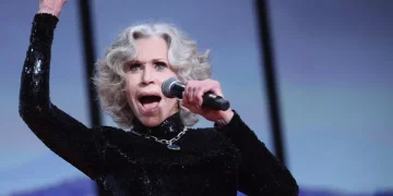 Festivalul de la Cannes 2026 a început cu o ceremonie marcată de mesaje politice