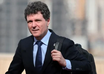 PSD și-a găsit, în sfârșit, președintele perfect: Nicușor Dan
