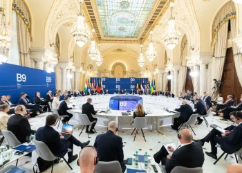 Summitul B9 de la București arată diferența dintre ambițiile României și capacitățile reale de apărare