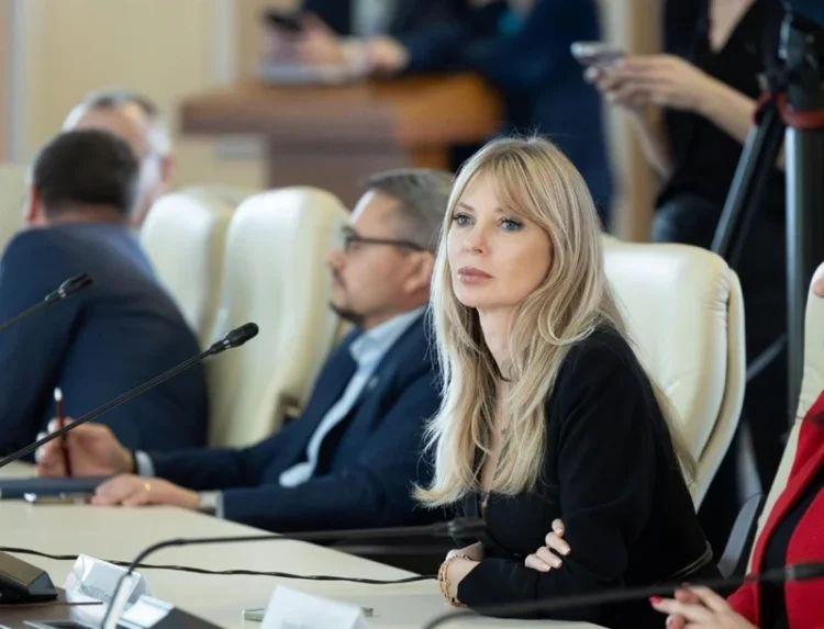Victoria Stoiciu părăsește PSD și devine senator independent: „Până când nu vom schimba asta, nu ne vom face bine”