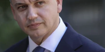 Tomac admite că nu are încă susținere politică pentru guvernul propus