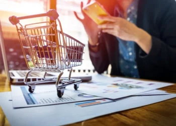Ghidul ANPC pentru vânzarea online pune reguli clare pentru comercianți, plăți și influenceri