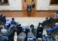 Trump invocă ingerințele străine pentru a pune sub suspiciune alegerile pe care le-ar putea pierde