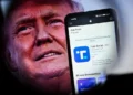 Compania lui Trump începe să vândă firmelor de pe Wall Street acces prioritar la postările președintelui