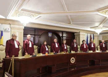 Curtea Constituțională a publicat motivările prin care Dominic Fritz își poate pierde mandatul și prin care demnitarii scapă de declarațiile de interese financiare Curtea Constituțională a publicat motivările prin care Dominic Fritz își poate pierde mandatul și prin care demnitarii scapă de declarațiile de interese financiare