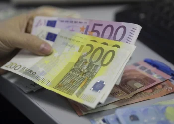 Comisia Europeană vrea ca strategiile naționale antifraudă să devină obligatorii pentru toate statele în bugetul 2028-2034