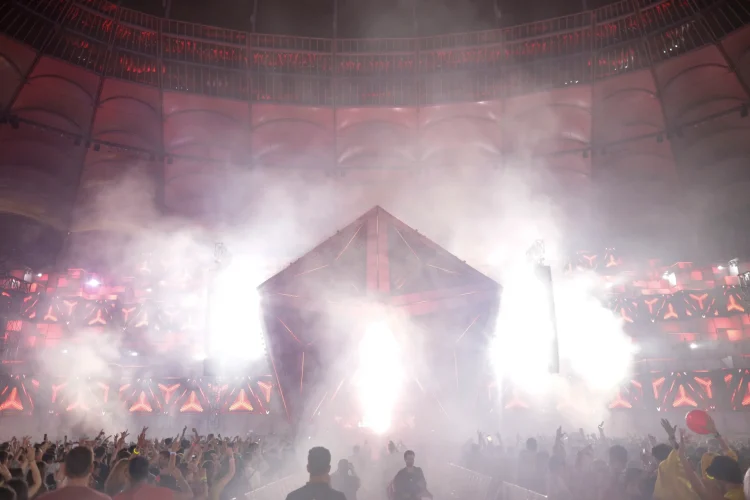 SAGA le cere jurnaliștilor acreditați să accepte ștergerea unor materiale care încalcă regulile festivalului și prevede sancțiuni financiare dacă refuză SAGA le cere jurnaliștilor acreditați să accepte ștergerea unor materiale care încalcă regulile festivalului și prevede sancțiuni financiare dacă refuză