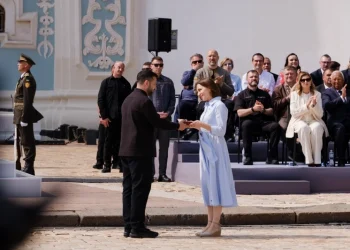 Zelenski o decorează pe Maia Sandu cu una dintre cele mai înalte distincții ale Ucrainei pentru sprijinul acordat Kievului