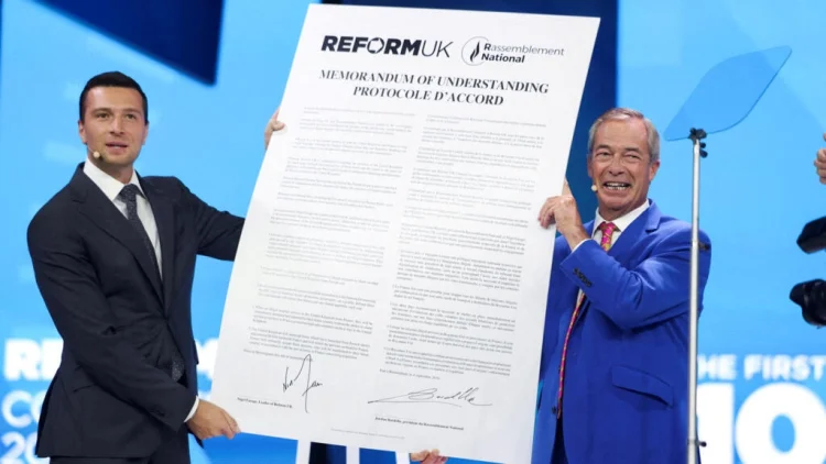 Bardella stârnește un scandal în Franța după ce a semnat cu Farage un protocol prin care migranții ajunși ilegal în Marea Britanie ar putea fi trimiși înapoi în Franța Bardella stârnește un scandal în Franța după ce a semnat cu Farage un protocol prin care migranții ajunși ilegal în Marea Britanie ar putea fi trimiși înapoi în Franța